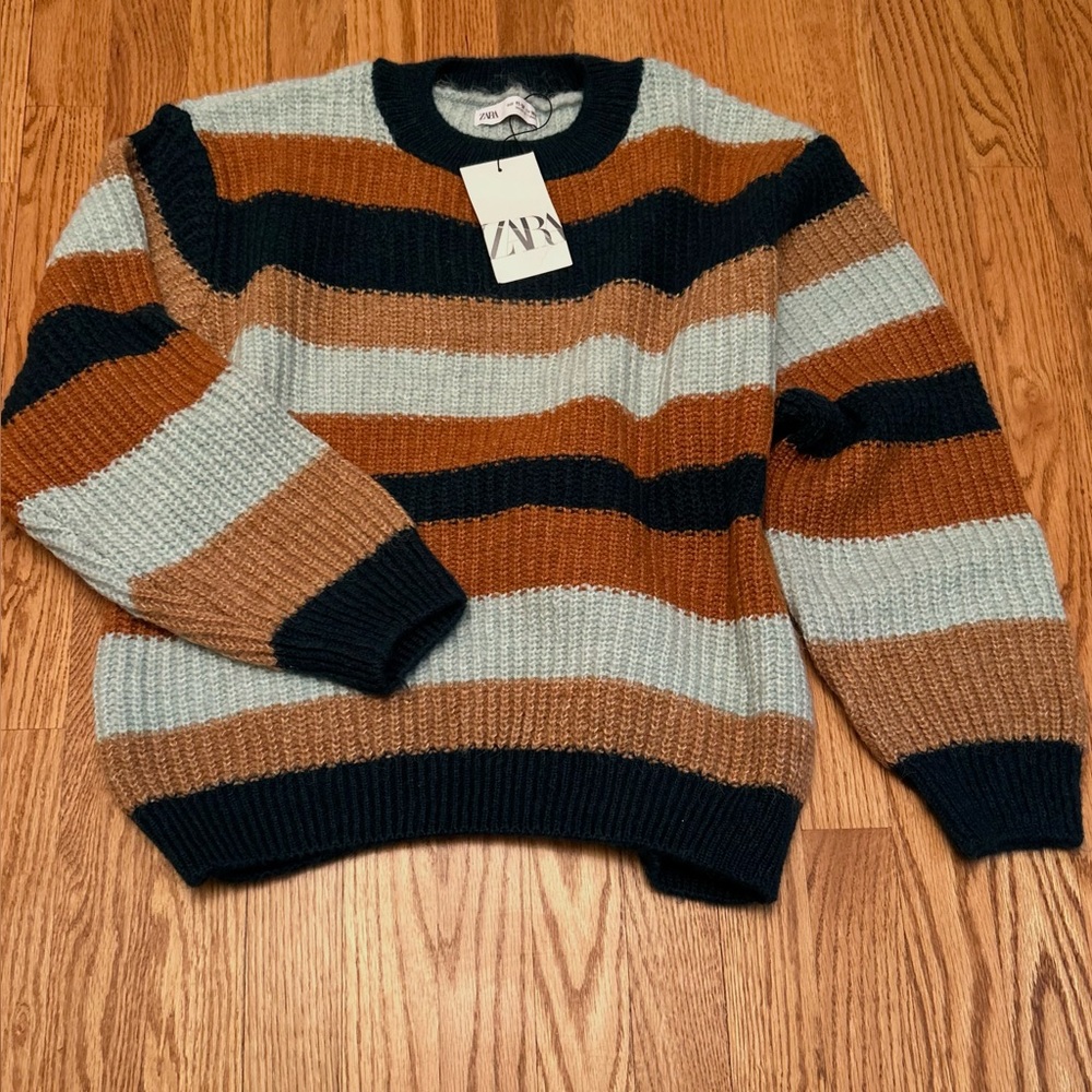 Zara Sweater - Picture 5 of 7